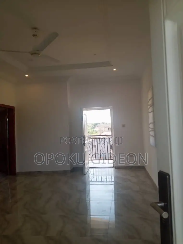 2bdrm House in Canada, Olebu for sale
