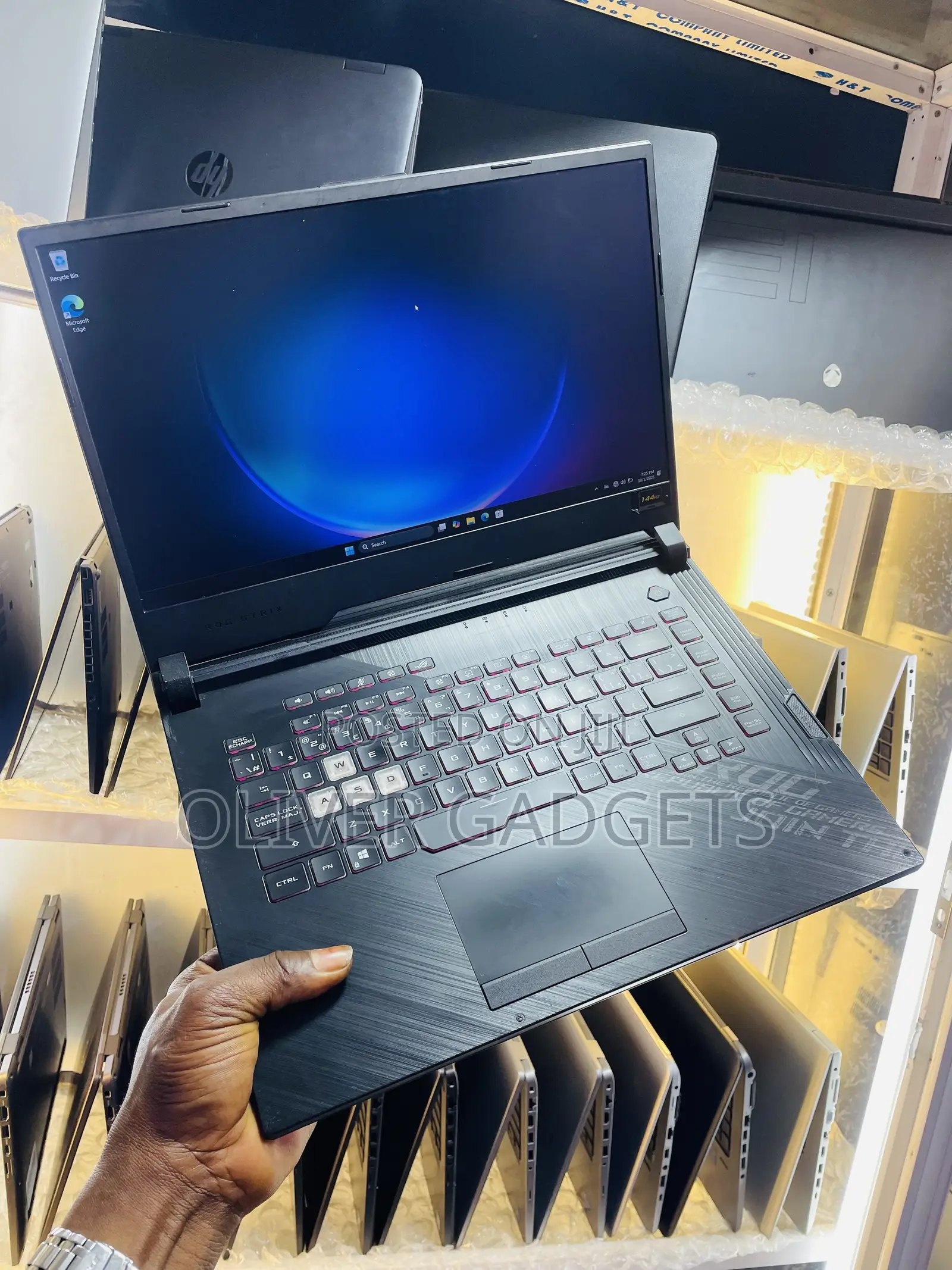 Laptop Asus ROG Strix G15 G512 16GB Intel Core i5 SSD 512GB