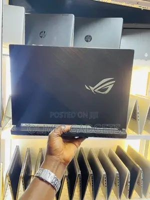 Laptop Asus ROG Strix G15 G512 16GB Intel Core i5 SSD 512GB