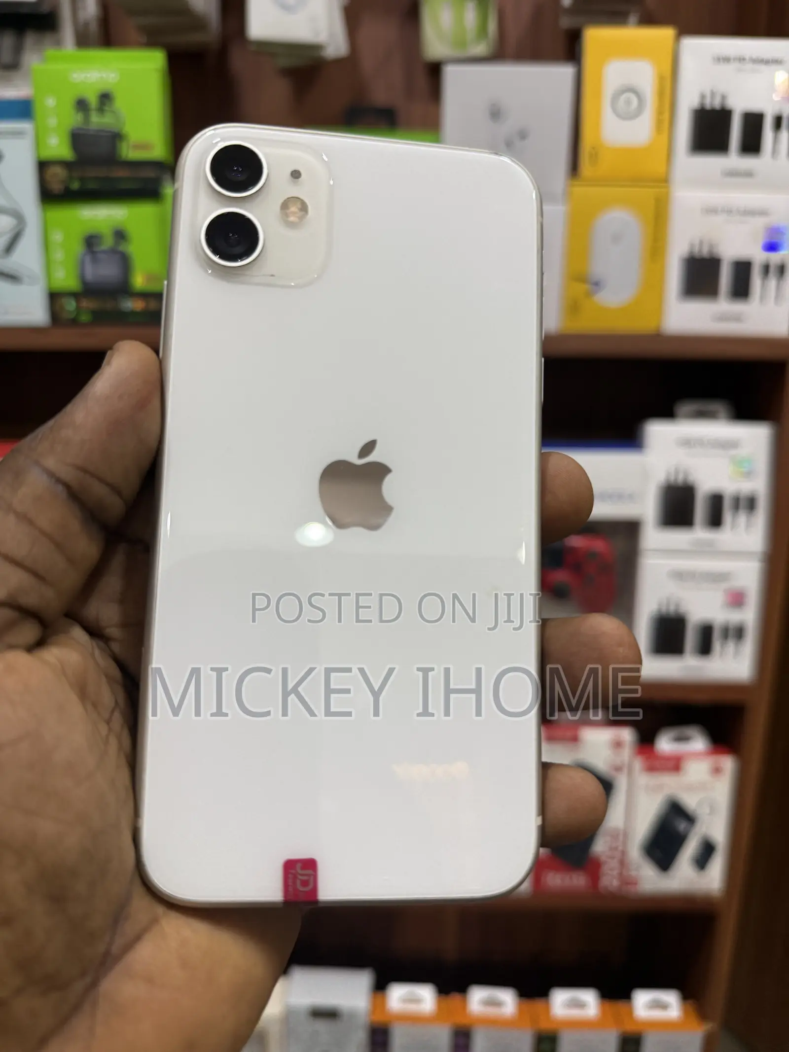 Apple iPhone 11 64 GB White