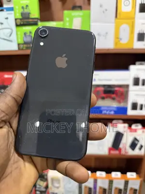 Apple iPhone 11 128 GB Black