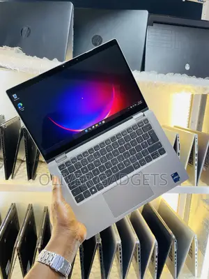 Laptop Dell Latitude 5330 16GB Intel Core i5 SSD 256GB