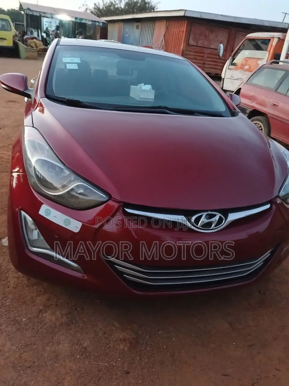 Hyundai Elantra Limited Sedan FWD (1.8L 4cyl 6A) 2013