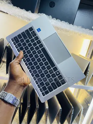 Laptop HP EliteBook x360 1030 G8 16GB Intel Core i5 SSD 512GB
