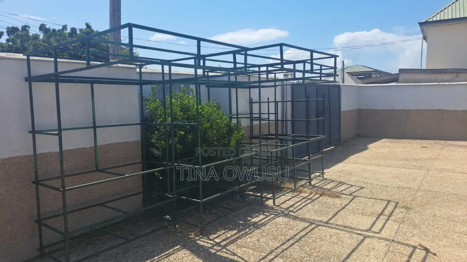 Bar Stands and Sugarcane Machine