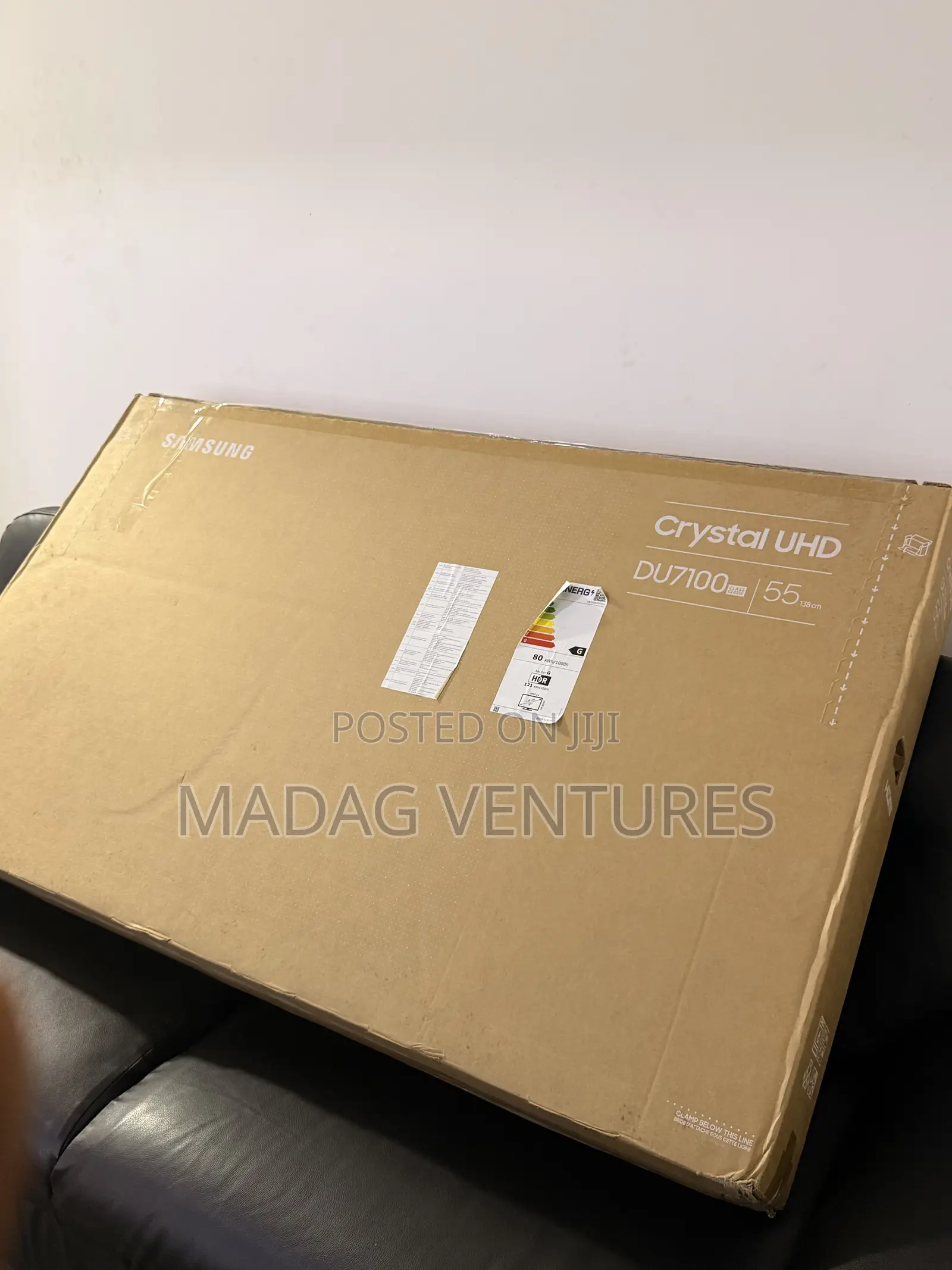 Samsung 55" Crystal UHD DU7100 — 2024 Model.