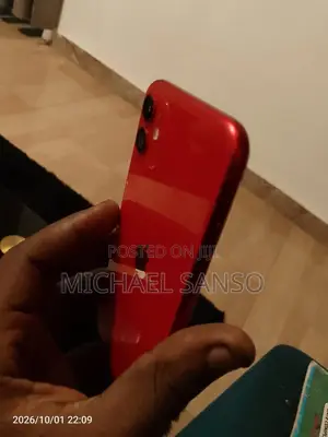 Apple iPhone 11 128 GB Red