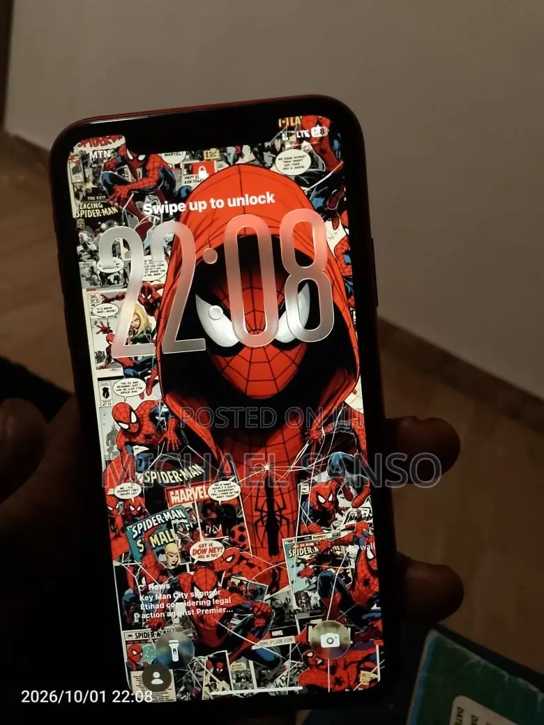 Apple iPhone 11 128 GB Red