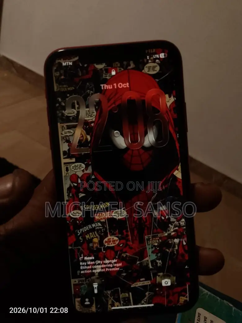 Apple iPhone 11 128 GB Red