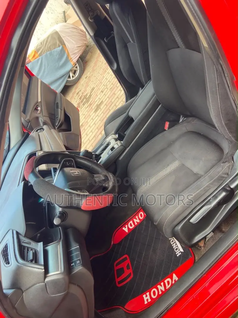 Honda Civic 2017 Red