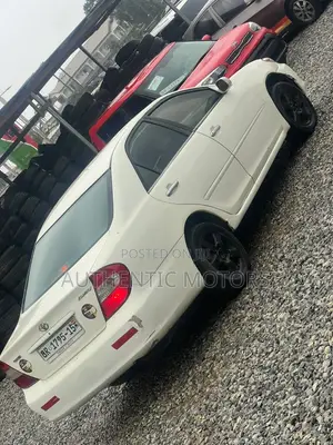 Toyota Camry 2004 Off white