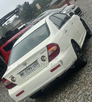 Toyota Camry 2004 Off white