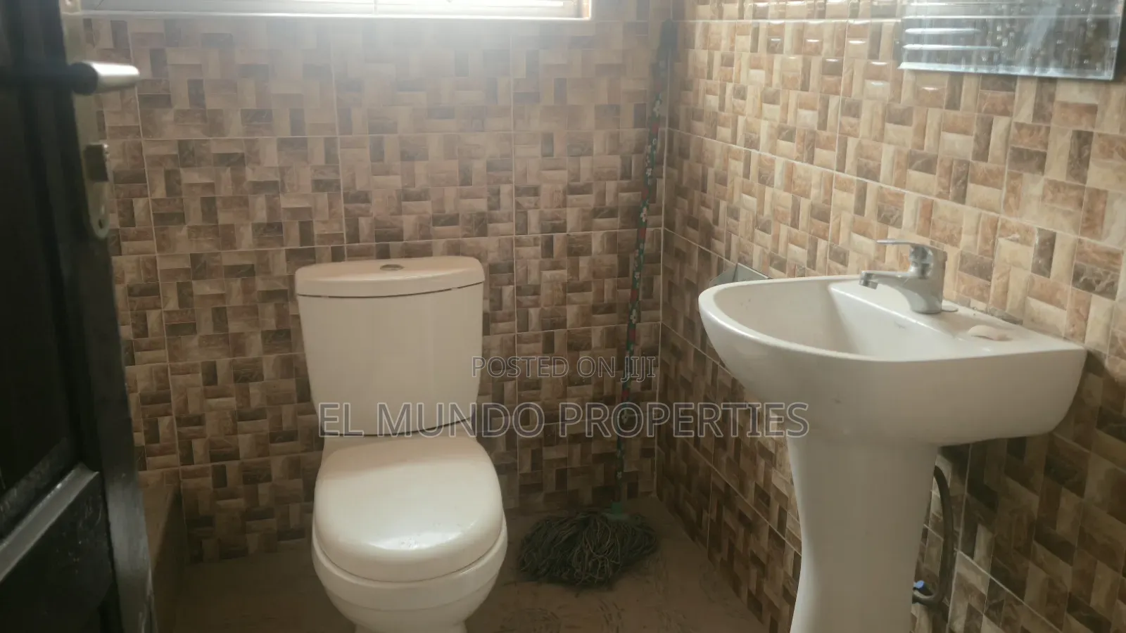 2bdrm Apartment in Kwadaso Estate, Kumasi Metropolitan for rent