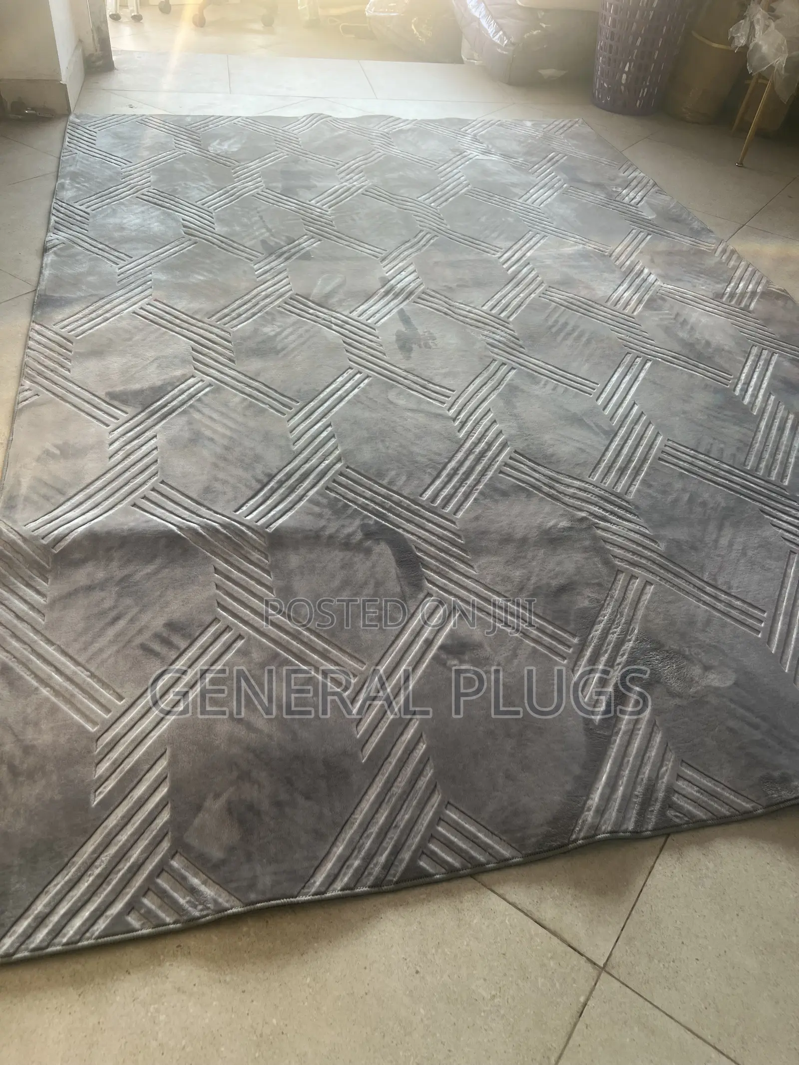 Luxury That Speaks Volumes;fluffy Fur Carpet Biggest Size 200x300cm