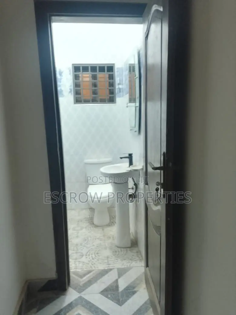 1bdrm Apartment in Tseaddo for rent