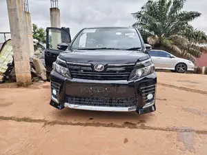 Toyota Voxy 2015 Black