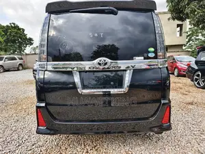 Toyota Voxy 2015 Black