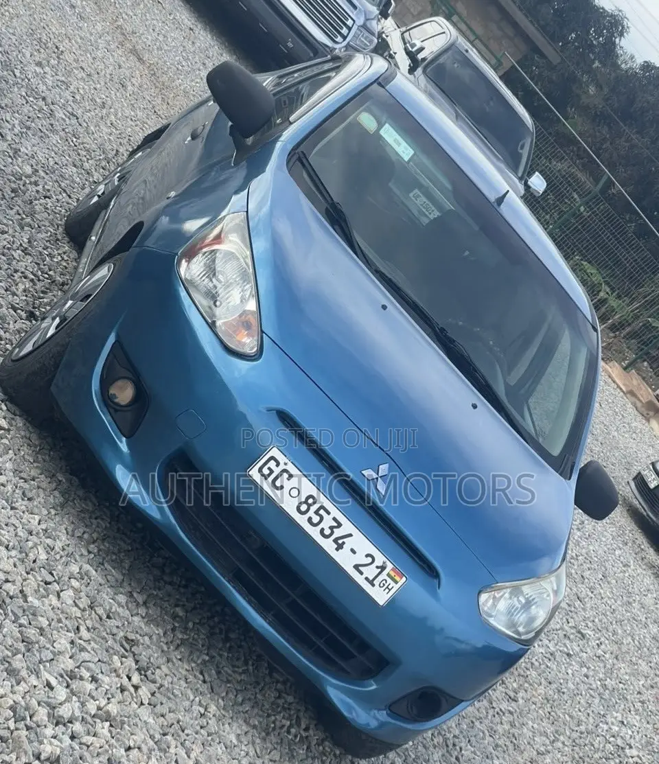 Mitsubishi Mirage 2016 Blue
