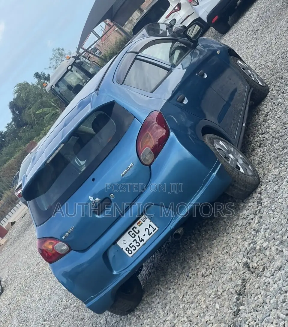 Mitsubishi Mirage 2016 Blue