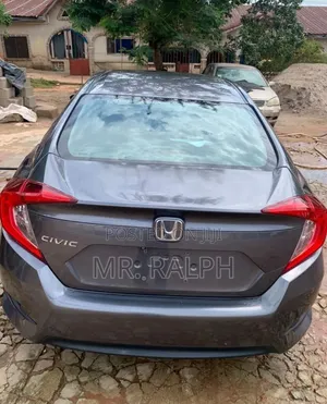 Honda Civic LX 4dr Sedan (2.0L 4cyl) 2016 Gray