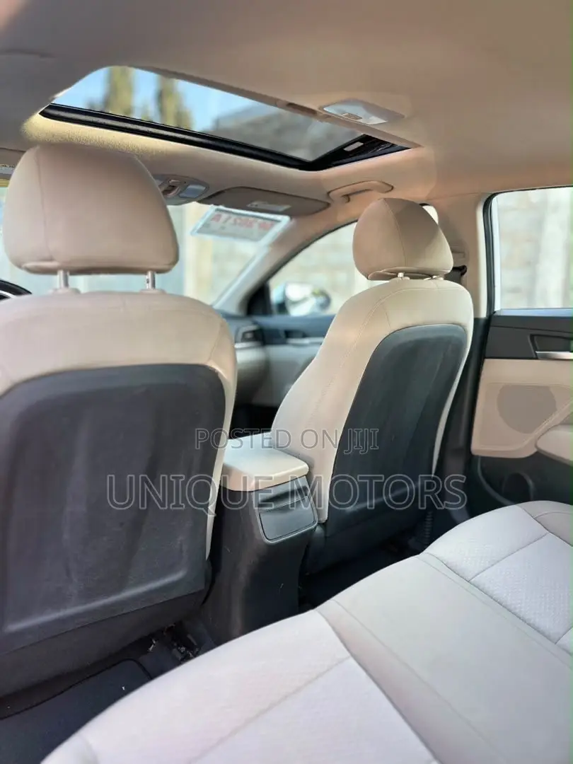 Hyundai Elantra SEL 2019 White