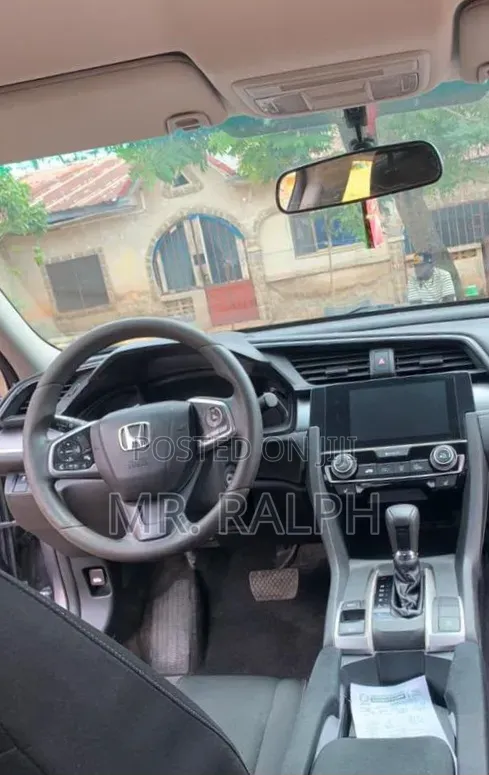 Honda Civic LX 4dr Sedan (2.0L 4cyl) 2016 Gray