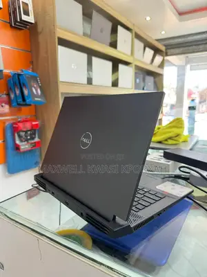 Laptop Dell G16 7620 16GB Intel Core i7 SSD 512GB