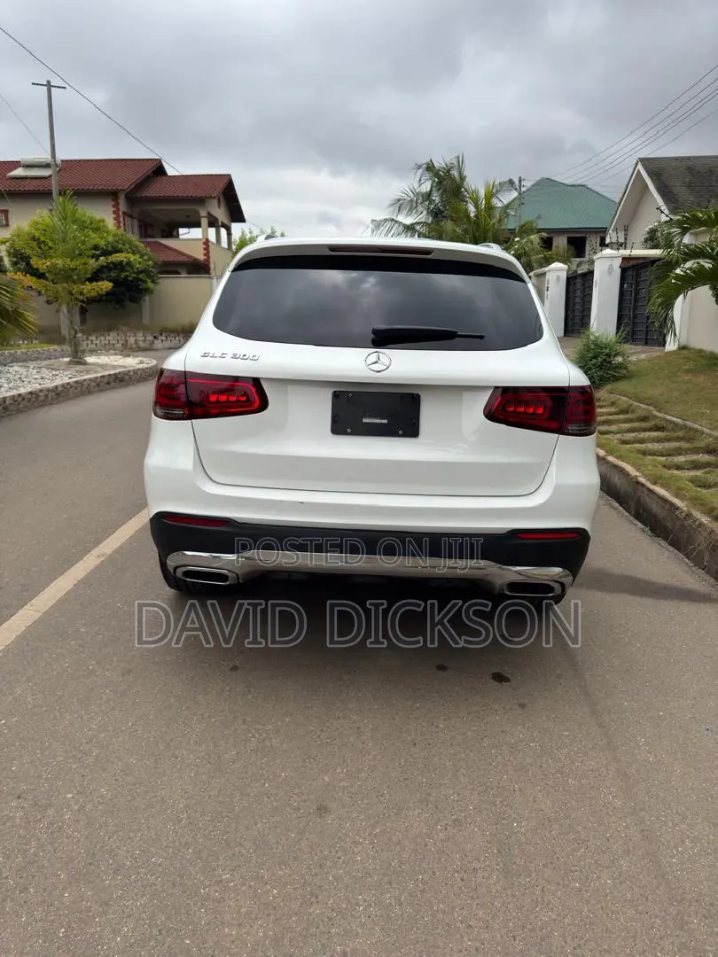 Mercedes-Benz GLC-Class 2022 White