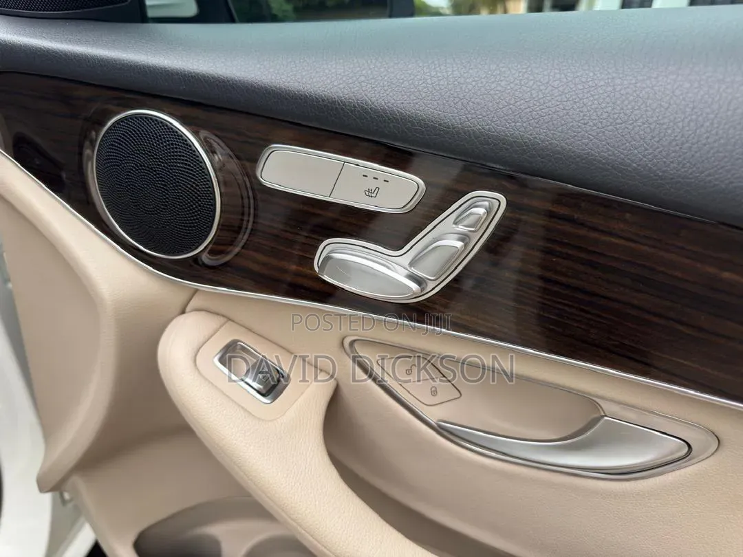 Mercedes-Benz GLC-Class 2022 White