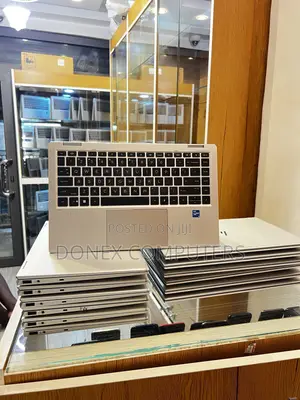 Laptop HP EliteBook 1040 G8 16GB Intel Core i5 SSD 512GB