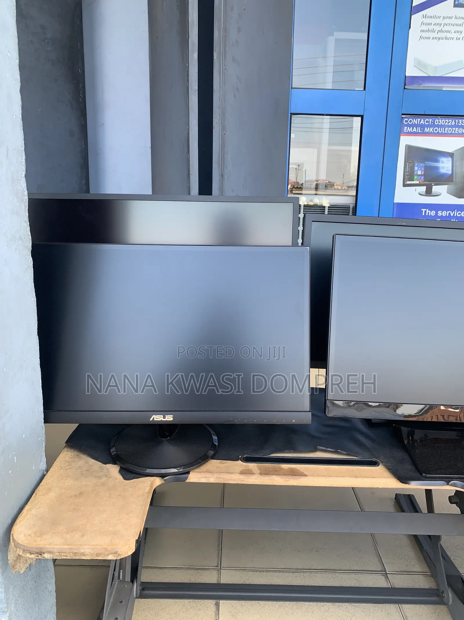 Uk Almost New Dell and HP Monitors ( More in Stock)