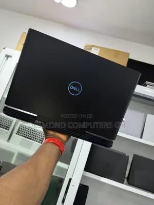 Laptop Dell G7 15 7588 16GB Intel Core i7 HDD+SSD 1.5T