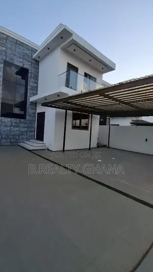 4bdrm House in Baatsona Total for sale