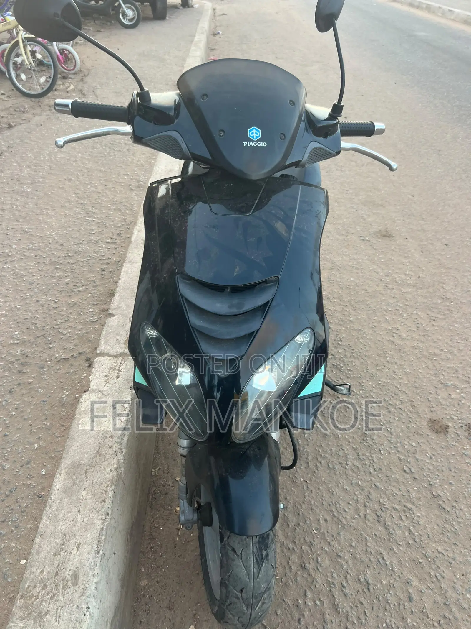Piaggio Scooter 2023 Black