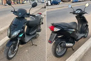 Piaggio Scooter 2023 Black