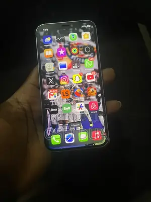 Apple iPhone 12 64 GB