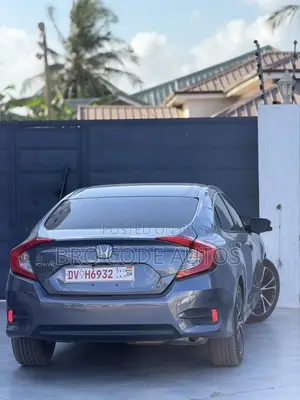 Honda Civic EX Sedan 2018 Gray