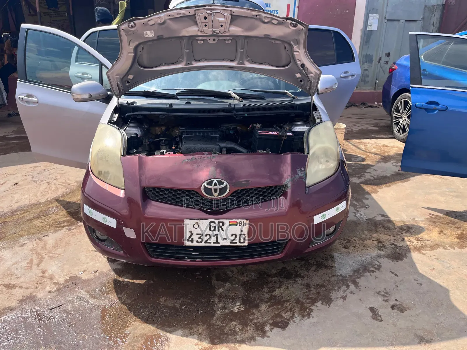 Toyota Vitz 2010