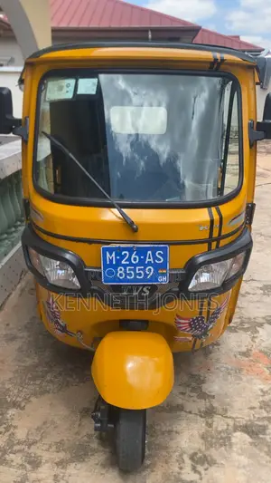 TVS King Deluxe Plus iTouch Start 2026 Yellow