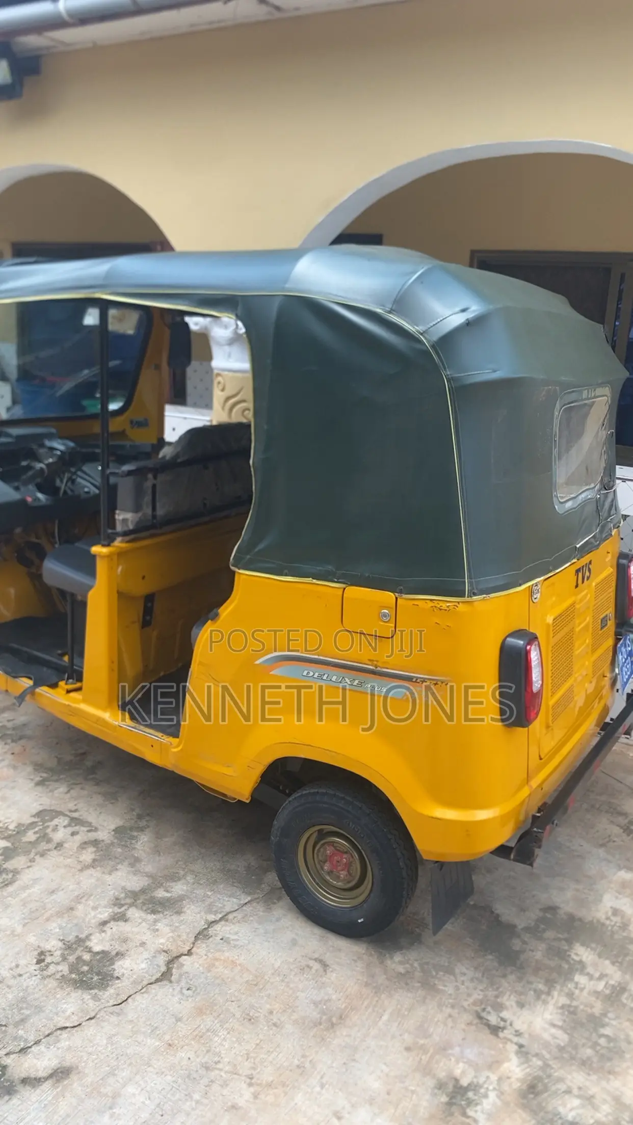 TVS King Deluxe Plus iTouch Start 2026 Yellow