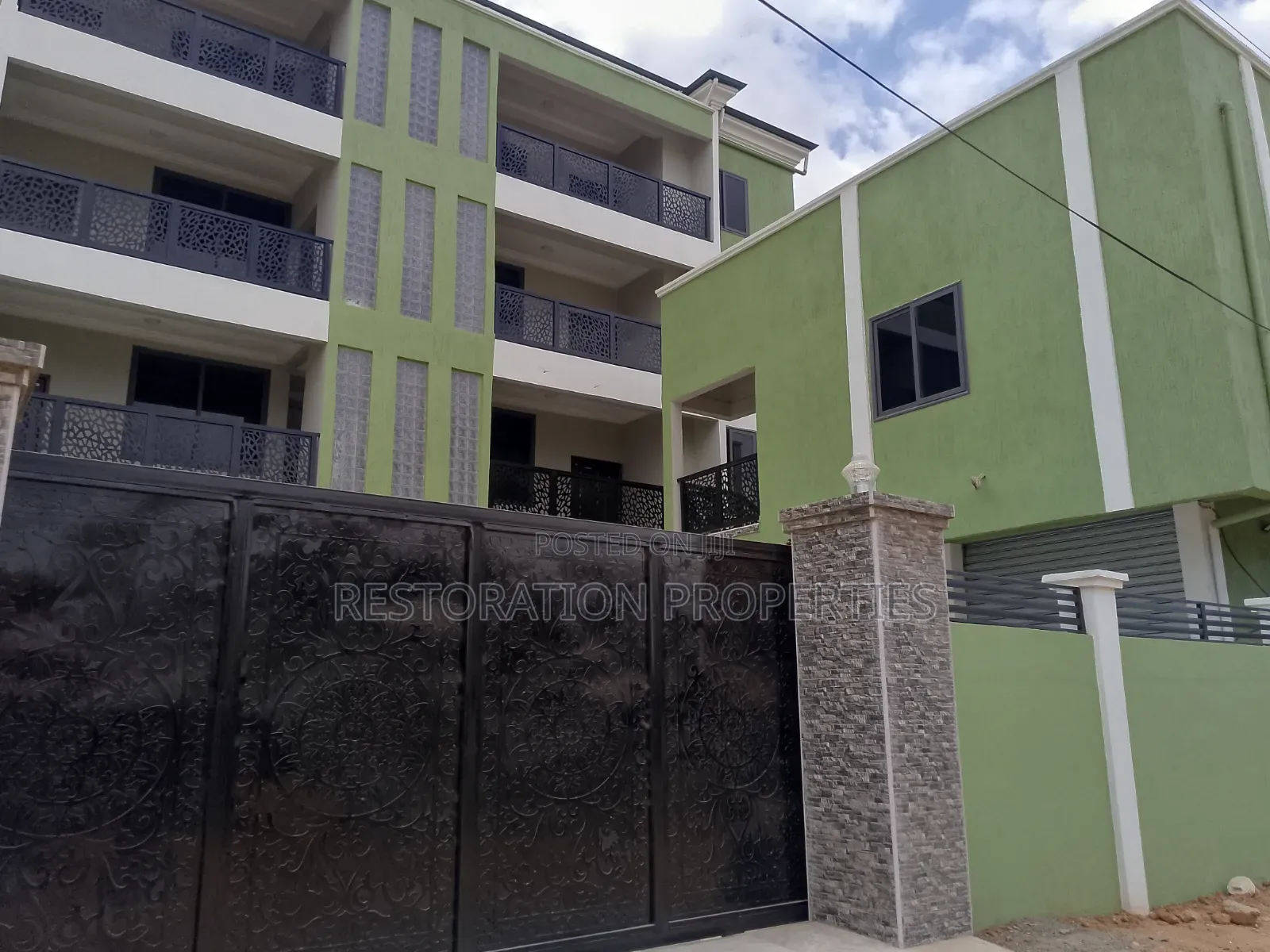 2bdrm Apartment in Oyarifa Road Side, Pentecost for rent