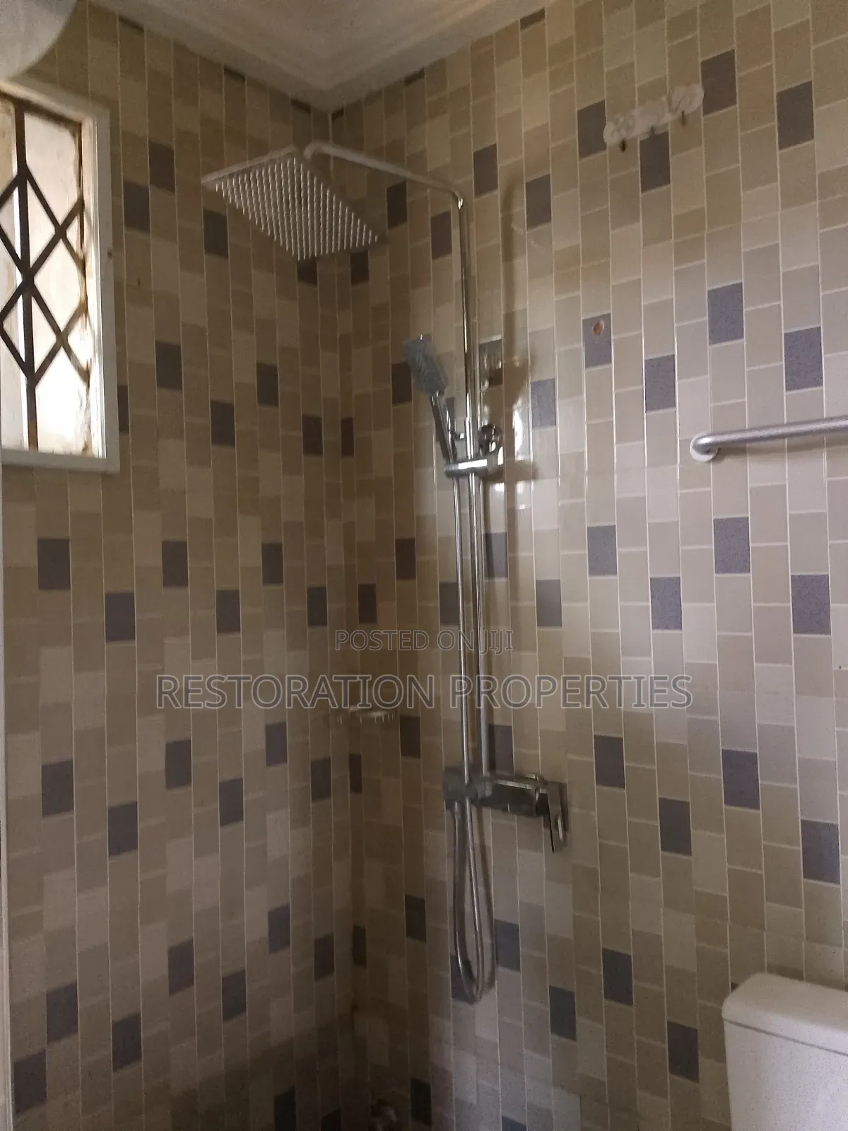 2bdrm Apartment in Oyarifa Road Side, Pentecost for rent