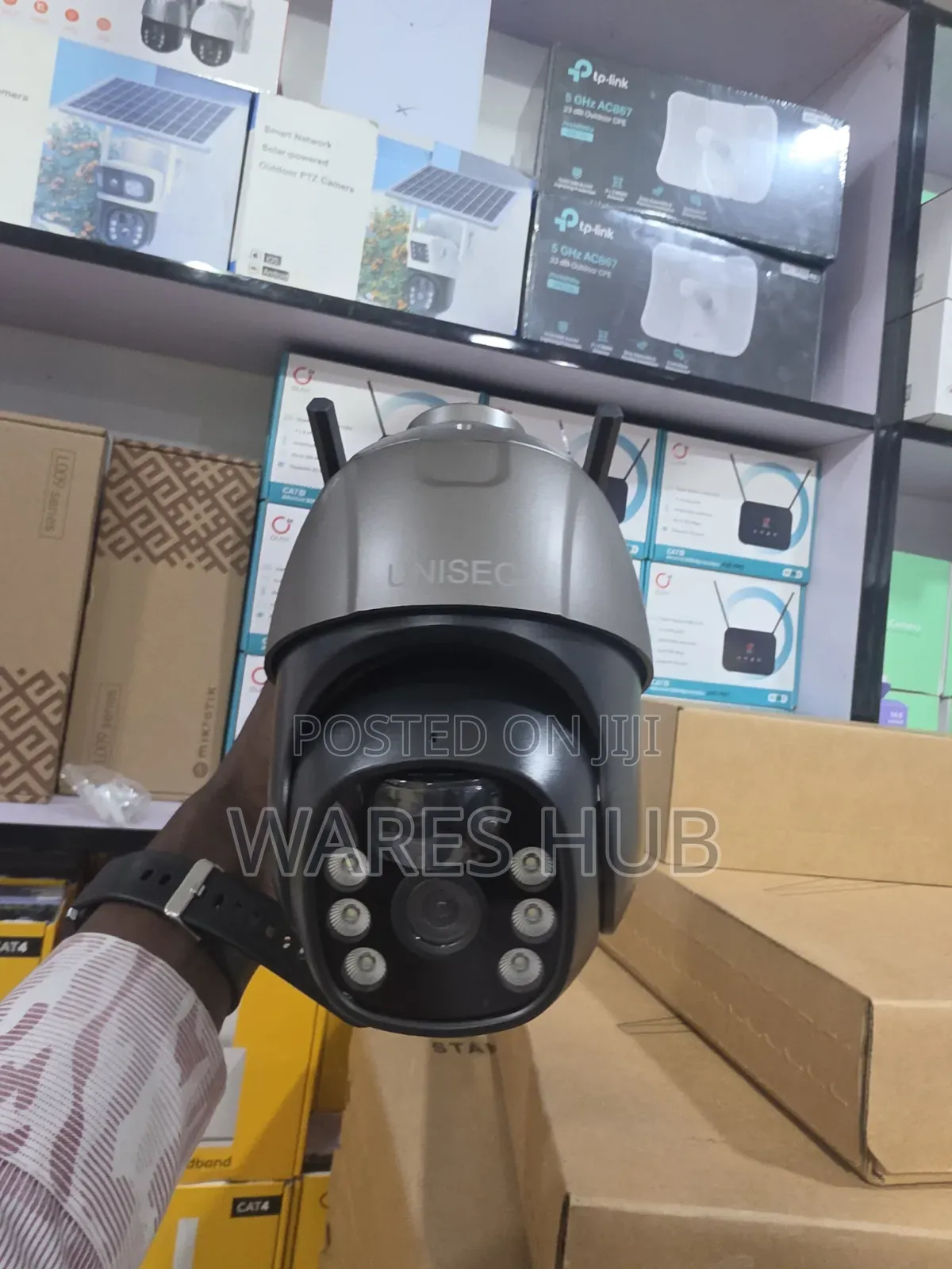 V380 Pro 4G Solar CCTV Camera