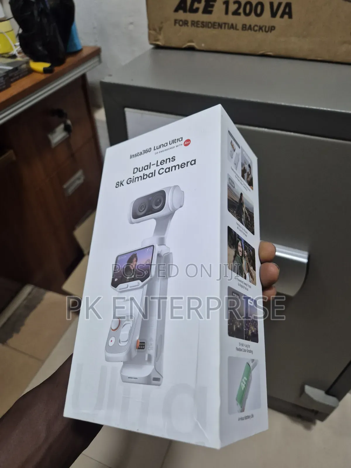 Insta 360 Luna Ultra 8K