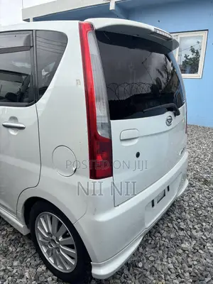 Daihatsu Move 2009 White