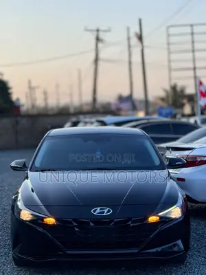 Hyundai Elantra SE 2023 Black