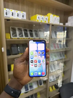 Apple iPhone 12 64 GB Red