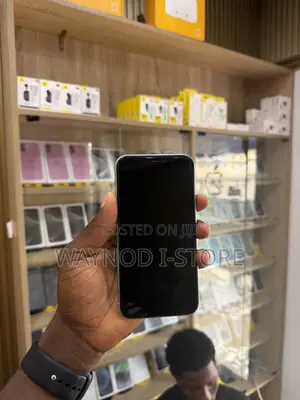 Apple iPhone 11 128 GB Green