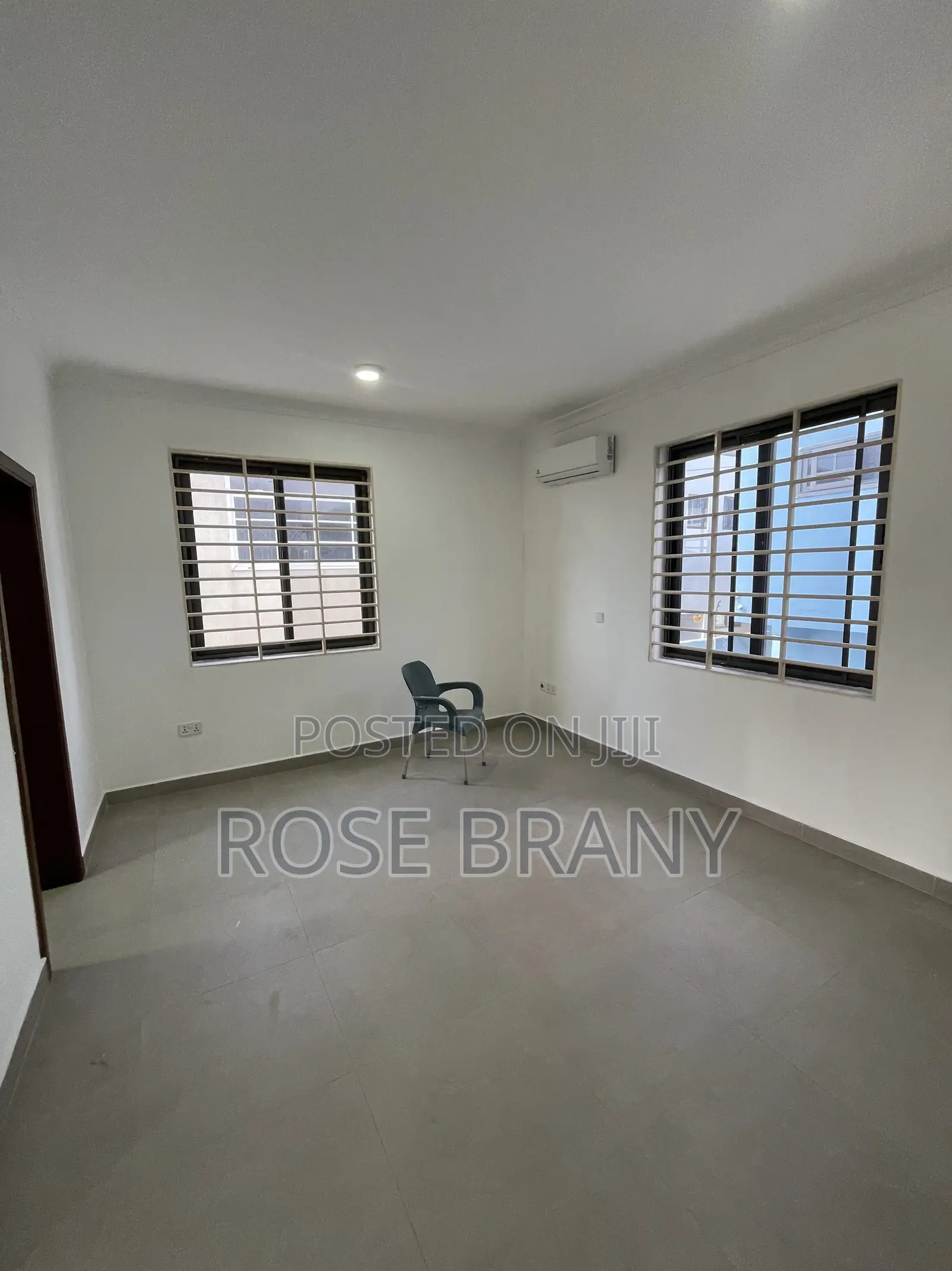 5bdrm House in Tseaddo, Accra Metropolitan for sale