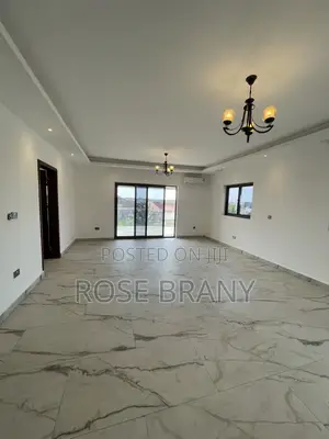 5bdrm House in Tseaddo, Accra Metropolitan for sale